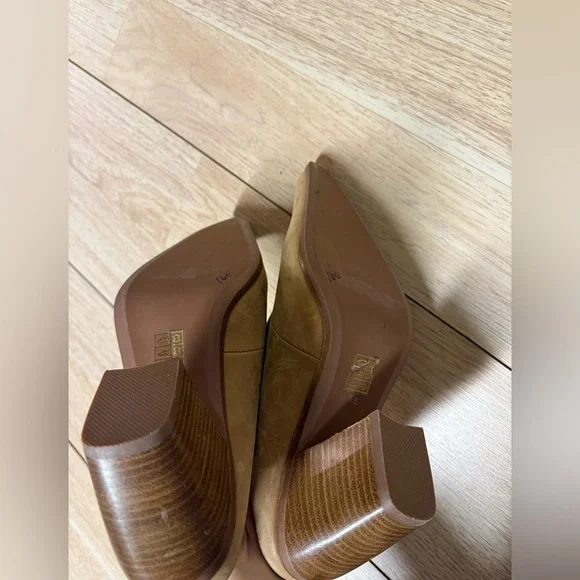 Jeffrey Campbell Hold ‘Em Pointed Toe Stacked Heel Mule - Picture 7 of 10